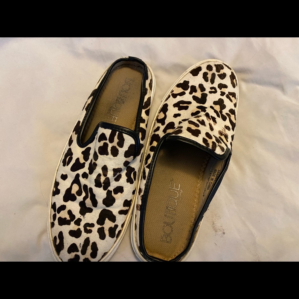 5 for $35 Corkey’s Boutique mules leopard print